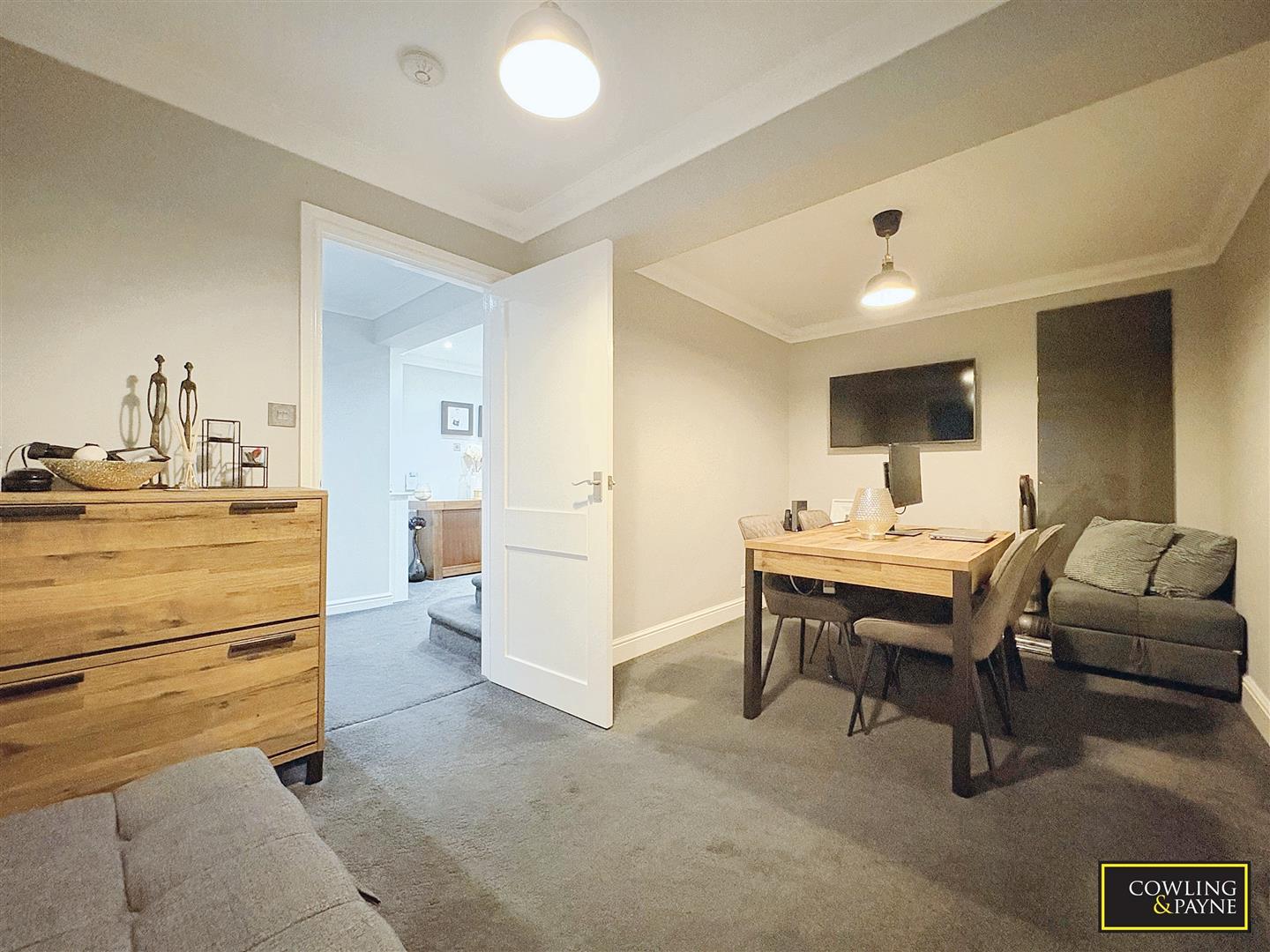 Ulting Way, Wickford